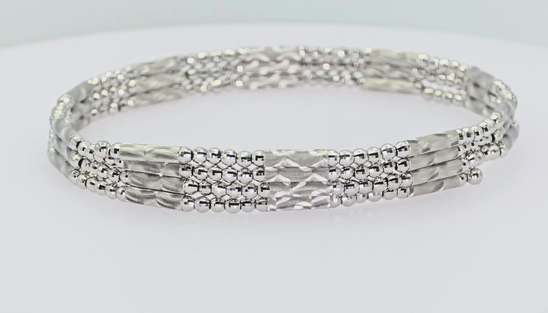Platinum(950) : Bangle / Bracelet / Necklace / Chain - Magnetic Mechanism
