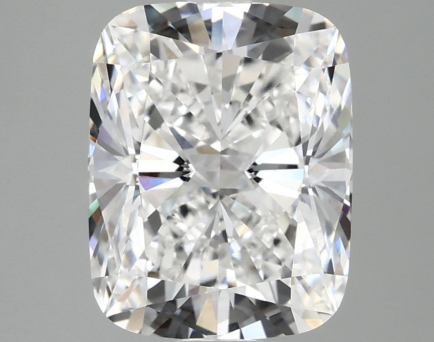 CUSHION - 3.1ct