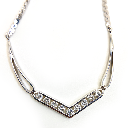 18K (750) White Gold Diamond Necklace